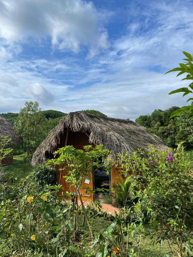 Om Tara Retreat Hotel Yen Bai Екстериор снимка